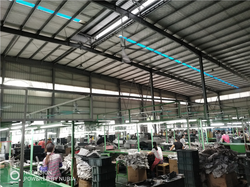 鐵皮車(chē)間大風(fēng)扇廠(chǎng)家/ 鐵皮車(chē)間大風(fēng)扇廠(chǎng)家